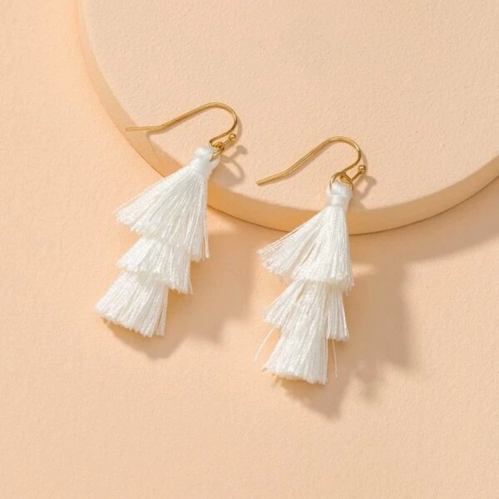 NEW Shein White Tiered Tassel Fringe Earrings‎ Boho